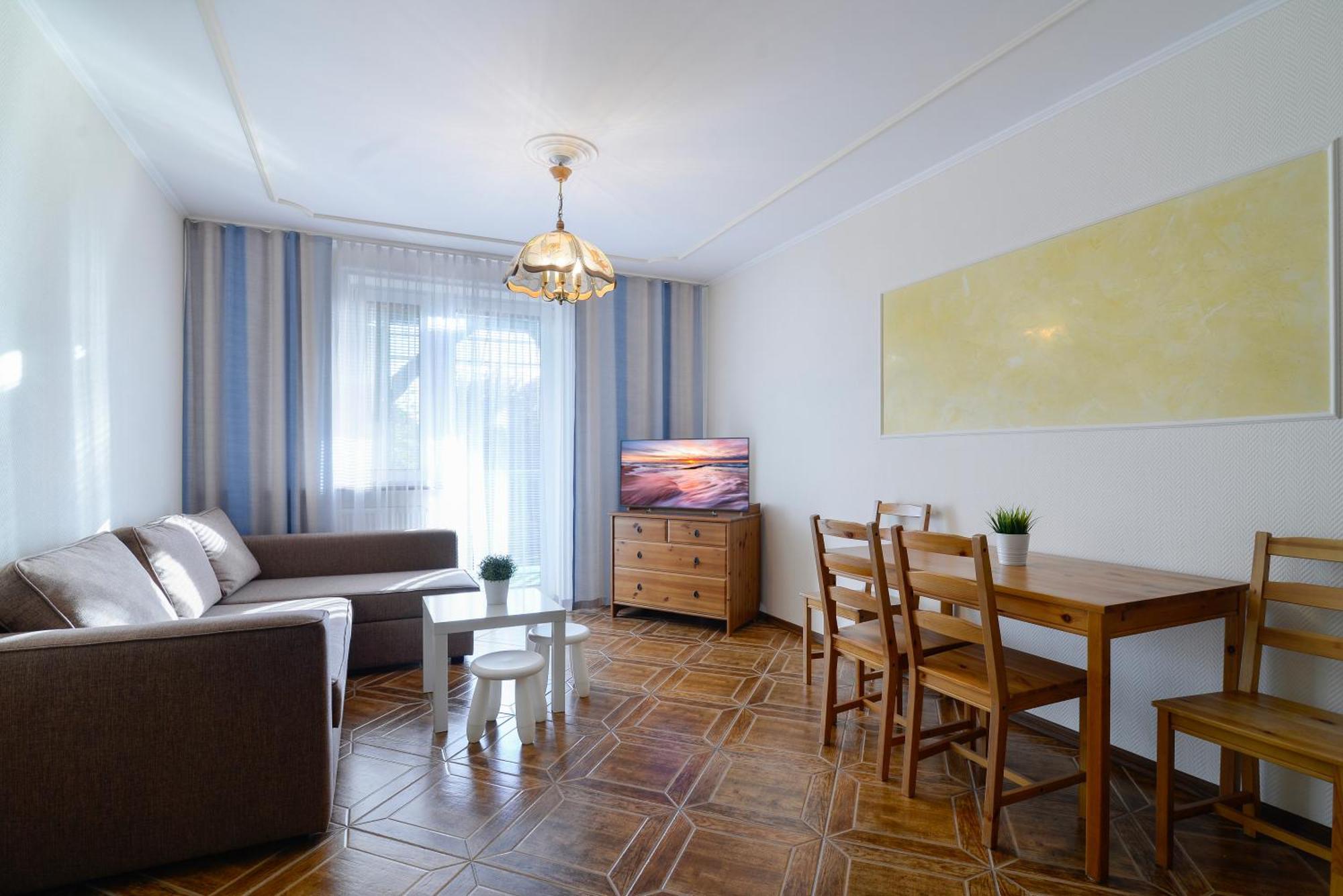 Pionow Rodzinne Apartamenty Urocza 10 Крыница-Морска Экстерьер фото