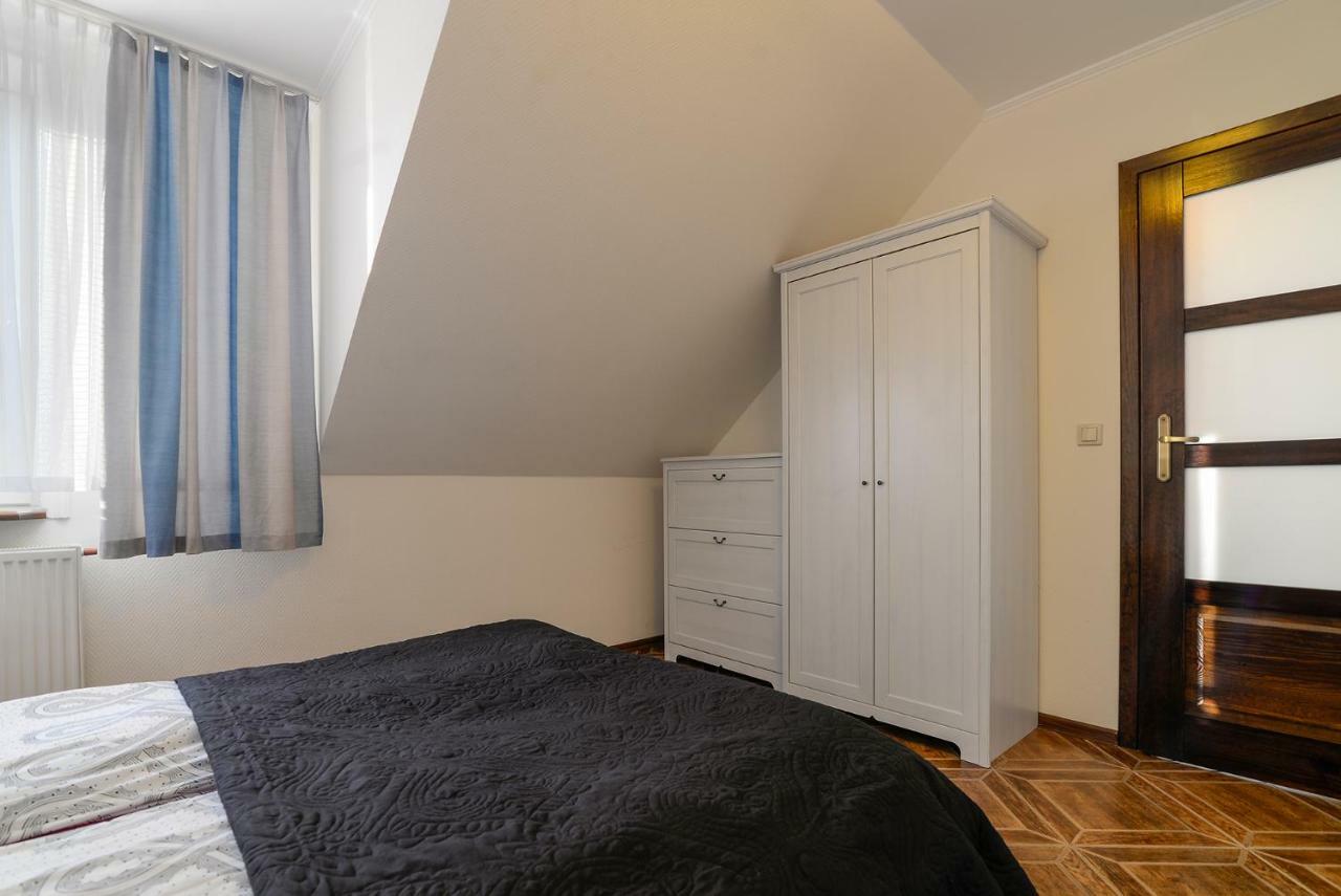 Pionow Rodzinne Apartamenty Urocza 10 Крыница-Морска Экстерьер фото