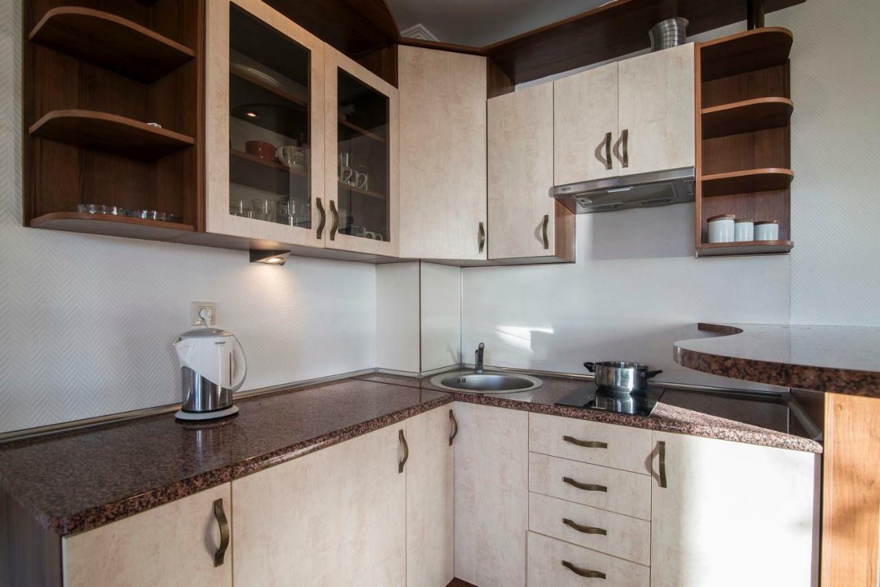 Pionow Rodzinne Apartamenty Urocza 10 Крыница-Морска Экстерьер фото