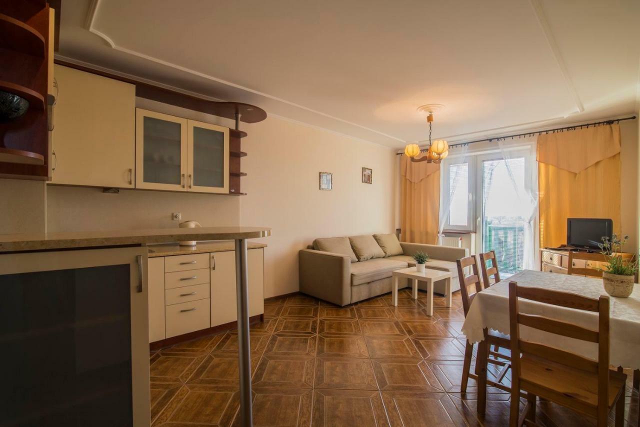 Pionow Rodzinne Apartamenty Urocza 10 Крыница-Морска Экстерьер фото