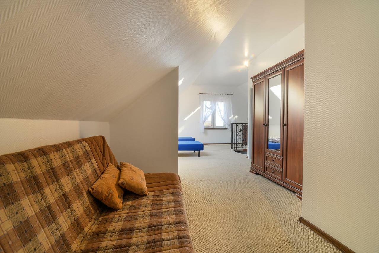Pionow Rodzinne Apartamenty Urocza 10 Крыница-Морска Экстерьер фото